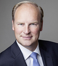 



Carsten Heuer hat zum 1. Juni die Leitung der Division Window Solutions beim Polymerspezialisten Rehau in Erlangen übernommen.
