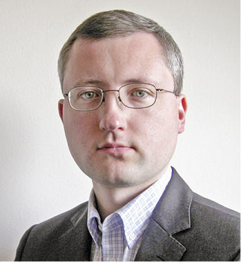 Ludwig Dorffmeister kennt sich aus mit der wirtschaftlichen Situation für den Bau: Er arbeitet beim ifo Institut und ist Fachreferent für Bau- und Immobilienforschung. Seine Schwerpunkte sind deutsche und europäische Bau- und Immobilienmärkte sowie die ifo Architektenumfrage.