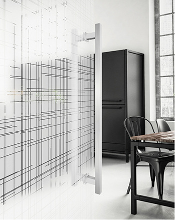 



Die neuen Ornamentgläser bietet Prüm für Ganzglastüren sowie für Lichtausschnitte an, wodurch sich diese auch im Designverbund kombinieren lassen.
