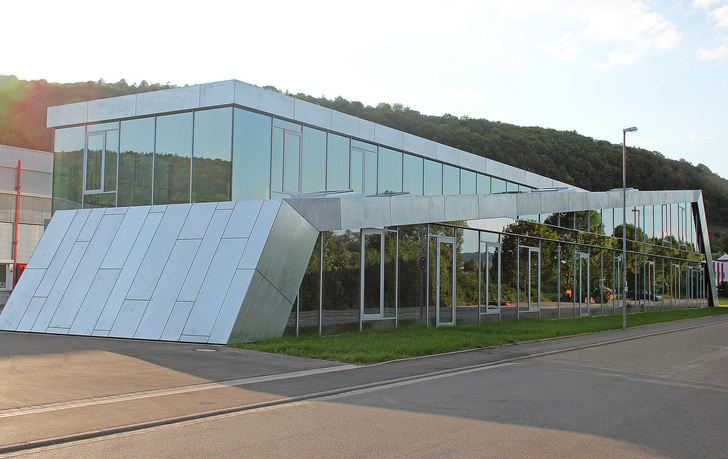 Das neue Innovationszentrum der Roto Division Dach und Solar