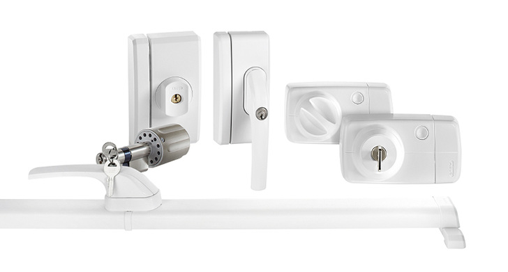 



Mechatronische Melder sichern das Haus.
