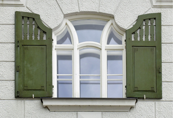 <p>
</p>

<p>
Zahlreiche Kastenfenster sind mit einem Kittfalz ausgeführt. Wie ist hier bei einer Sanierung die Asbest-Thematik anzugehen? 
</p> - © Foto: Daniel Mund

