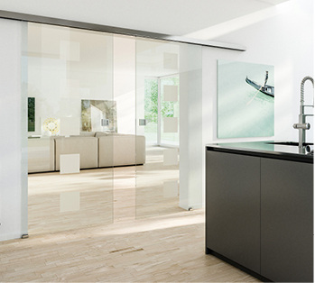 



Die Glastürkollektion „lite & light by Huga“ umfasst insgesamt vier Designlinien mit über 90 Motiven.
