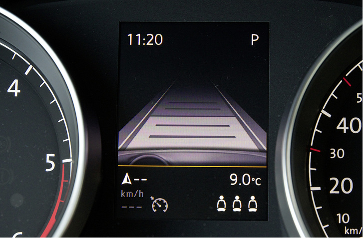 



Was hat ein moderner Glasveredelungsbetrieb mit einem Abstandstempomaten zu tun?
