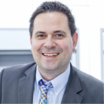 



Der 44-jährige Dipl.-Ing. und Dipl.-Kaufmann Christian Schaller gilt als Stratege mit unfangreicher Branchenkenntnis.
