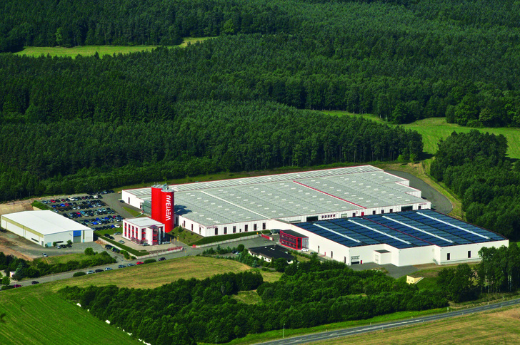 Bei Wertbau in Langenwetzendorf in Thüringen wird die Holz-/Aluminium-Fensterproduktion der EgoKiefer angesiedelt. - © Arbonia AG
