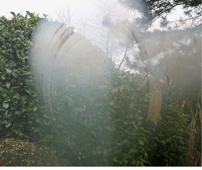 <p>

</p>

<p>

01: Auch Saugerabdrücke, die nur auf einer kondensierten Scheibe sichtbar sind, können einen Mangel darstellen.

</p> - © Foto: Wolf-Dietrich Chmieleck

