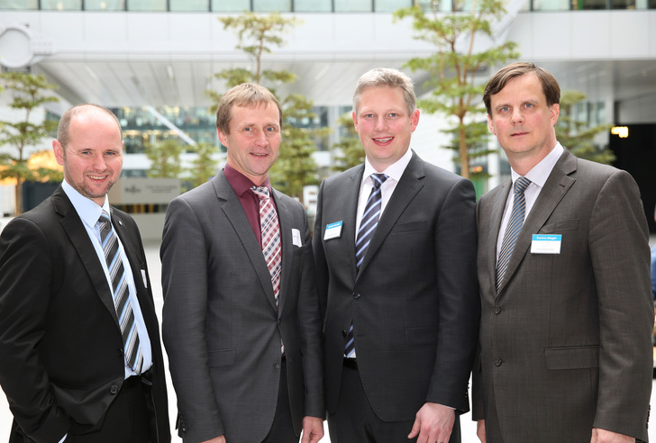 Die Referenten des Lüftungsupdates 2018 (v.l.n.r): Dipl.-Ing. (FH) Thorsten Kast vom ift Rosenheim, Prof. Dr. Ing. Thomas Hartmann vom iTG Dresden, Innoperform Geschäftsführer Dipl.-Wirtsch.-Ing. Achim Kockler, Innoperform Prokurist Enrico Mager.