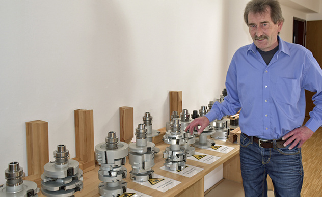 



Geschäftsführer Carsten Jungk freut sich über eine gute Auslastung bei Oppold System.
