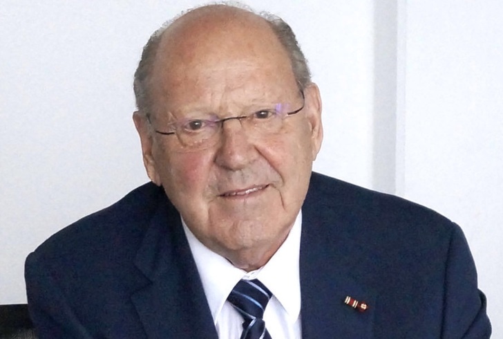 Kunststoffexperte Wilfried Ensinger ist der Erfinder des weltweit ersten in Serie gefertigten Wärmedämm­profils für Alu-Fenster.