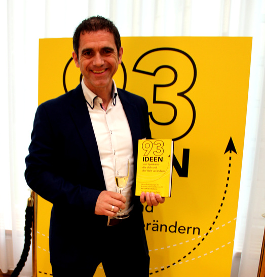 Ist Autor im neuen E-Book “93 Ideen von Speakern, die dich und die Welt verändern“: GLASWELT-Autor Armin Leinen