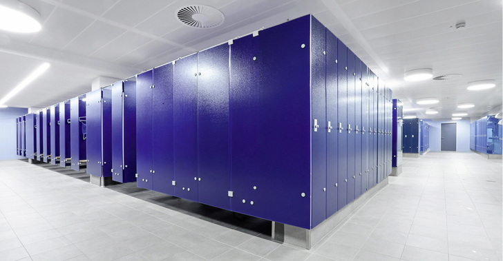 



Ästhetisch anspruchsvolle, gläserne Trennwände für Umkleiden in Bad Schinznach
