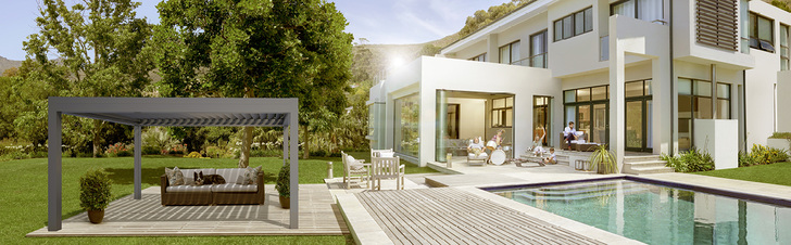 
Können beim Modell Lamaxa L60 von Warema die Lamellen gedreht werden, so lassen sie sich bei der L70 sogar zusätzlich ein- und ausfahren, um das Dach komplett öffnen. 



