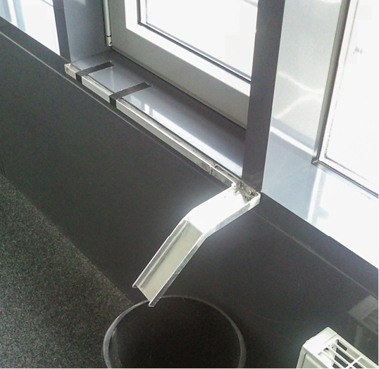 



Glasfalzentwässerung in den Papierkorb als Notlösung.
