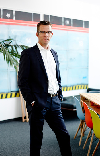 Der 42-jährige promovierte Wirtschaftsingenieur verläßt zum 15. September das Unternehmen Geiger.