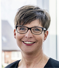 



Eine Ausbildung beim Markisenhersteller markilux ist laut Personalleiterin Heike Reinermann vielseitig und bietet jungen Menschen eine gute berufliche Perspektive.
