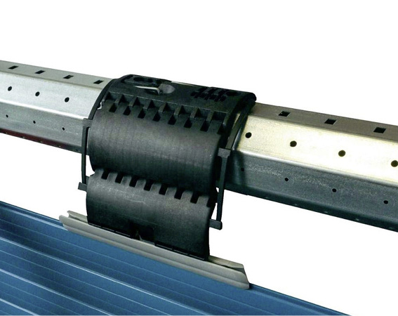 



Der Einsatz von Blocksicherungen verhindert im Zusammenspiel mit einerm fachgerechten Einbau des Wellenlagers und der Motorhalterung wirkungsvoll das Hochschieben.
