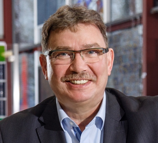 Rainer Schmitt ist neuer Inhaber und Geschäftsführer der Glashütte Lamberts - © Glashütte Lamberts
