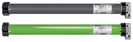 



Starkes Doppel mit Nothandkurbel: Ab sofort sind beide NHK-Antriebstypen im Fachhandel erhältlich. 
