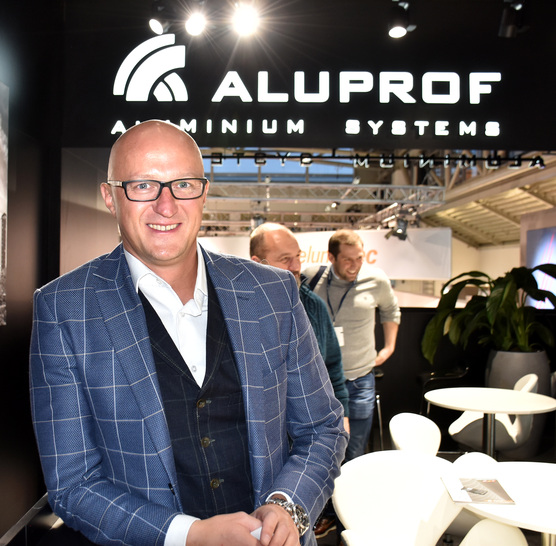 Gut Gelaunt: Der Aluprof-Vorstandsvorsitzende Tomasz Grela auf der BAU 2019