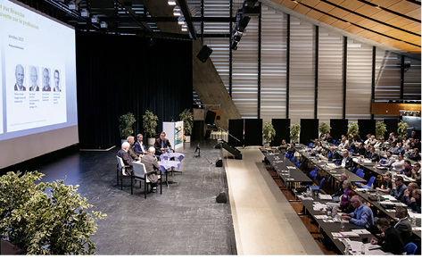 



Schon auf den letzten windays wurde die Podiumsdiskussion erfolgreich durchgeführt: 2017 ging es um die Strategien im Hochpreisland Schweiz.
