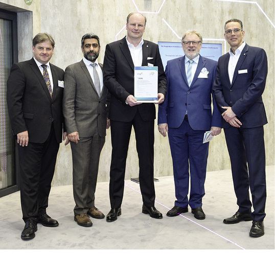 
Ausgezeichnete Nachhaltigkeit: Rehau erhält Produktlabel von VinylPlus.



