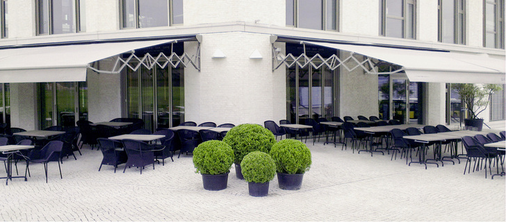 
Bis zu 9,5 m Ausfall können bei der Wandbefestigung ohne Probleme realisiert werden. 



