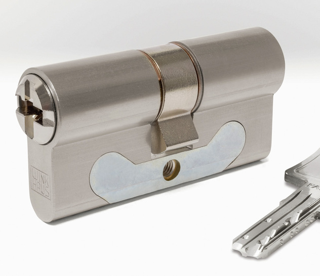 Der massive ARS verstärkt den Zylinder an der schmalsten Stelle.