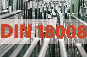 <p>
</p>

<p>
DIN 18008 und kein Ende – mittlerweile arbeiten sich bereits Interessenverbände an den Novellierungsideen ab. Dirk Salewski vom Bundesverband Freier Immobilien- und Wohnungsunternehmen (BFW) befürchtet, dass das Bauen mit der Novelle noch teurer wird. 
</p> - © Foto: Daniel Mund / GLASWELT

