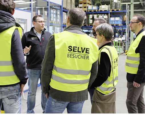 



Lean-Grundlagen anschaulich vermittelt: Das Schulungsprogramm beinhaltet ebenso Denkweisen und Werkzeuge der schlanken, systematisierten Fertigung.
