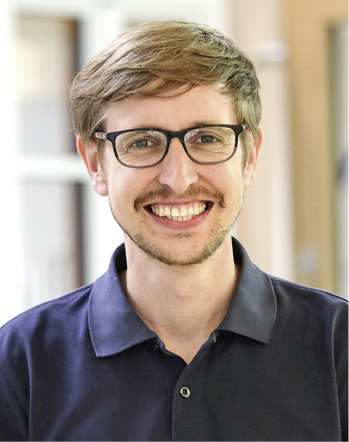 



Stefan Appelhans ist Vertriebsleiter & Chief Digital Officer (CDO) bei Sorpetaler Fensterbau.
