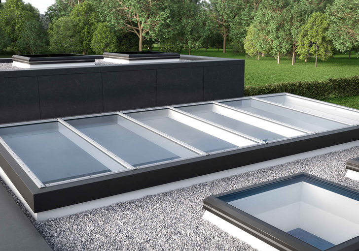 Das Lamilux Glasdach Fire Resistance F30/REI30 besitzt neben seiner guten Dämmung auch sehr gute Brandschutzeigenschaften.