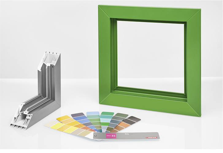 



Auch für Kunststoff-Fenster macht Adler jetzt eine Beschichtung in den schönsten Farben möglich.
