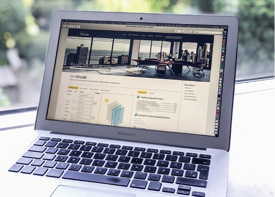 <p>
</p>

<p>
Mithilfe des validierten SimShade-Tools lassen sich unterschiedliche Konstruktionen, Glasarten und die zugehörigen Sonnenschutzlösungen vergleichen.
</p> - © Foto: Microshade

