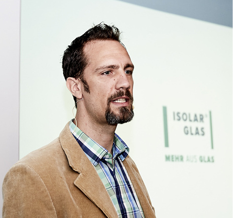 <p>
</p>

<p>
Erstmals eröffnete Hannes Spiß, der neue Geschäftsführer der Isolar Glas Beratung, die Jahrestagung der Gruppe.
</p> - © Foto: Isolar

