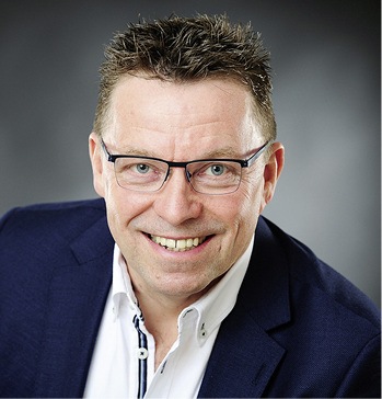 



Paul van Gerven ist Experte für Unternehmerversorgung und IHK-geprüfter Versicherungsfachmann. Für Nachfragen ist er per E-Mail (paulvangerven@icloud.com) oder telefonisch (0177/7624605) zu erreichen.
