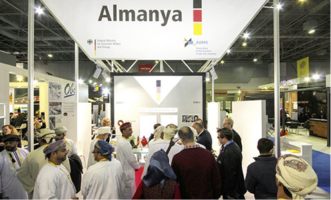 



Sechs Wochen vor Veranstaltung haben sich 50 Unternehmen aus dem Ausland angemeldet, darunter aus Deutschland, China, Korea, Griechenland, Spanien, Ukraine und den Vereinigten Arabischen Emiraten.
