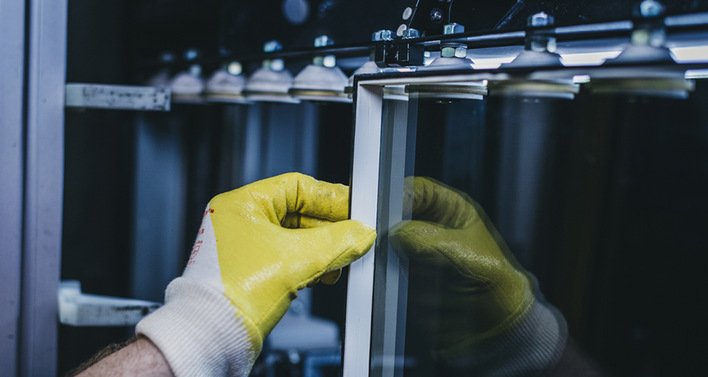 Das optimal abgestimmte Design aus Geometrie, Perforation und Folie sorgt für ein besonders hohes Maß an Sicherheit für die Funktionalität der Isoliergläser