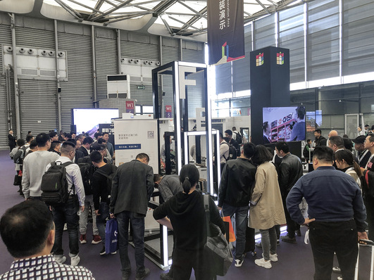 Auf der BAU China zeigte sich wieder einmal, wie lernbereit die Chinesen sind: Der Weiterbildungsbereich war während der Vorführungen immer sehr gut besucht.