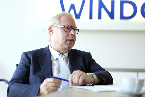 German Windows auf Wachstumskurs: Nach vollständiger Integration der Sparte „GW Holz“ zeigt sich Manfred Frechen offen für neue Unternehmensbeteiligungen.