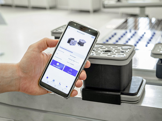 Im neuen Schmalz Blocksauger vereinfacht die NFC-Technologie die Produkterkennung und beschleunigt die Ersatzteilbeschaffung.