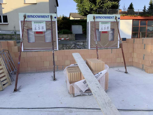 GLASWELT war dabei: Schon auf der Erstbaustelle eines Windowment erfolgten die Logistik und die Montage in nur rund 20 Minuten.