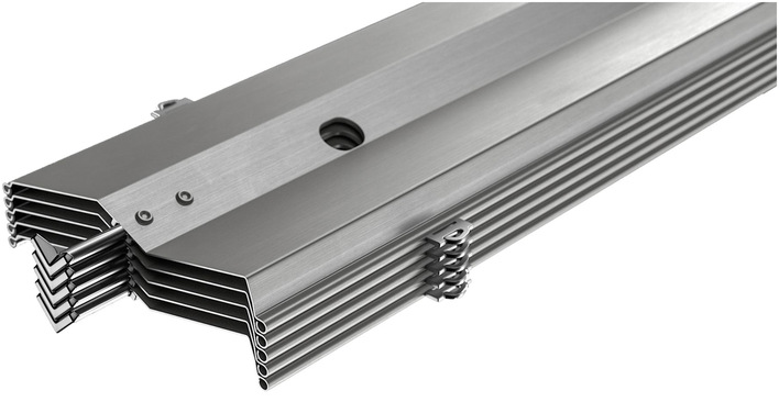 Die ZL 81 lässt sich im Raffstore-Kasten gut stapeln und wegen der Lamellenbreite von 81 mm in alle hauseigenen Raffstoresysteme integrieren.