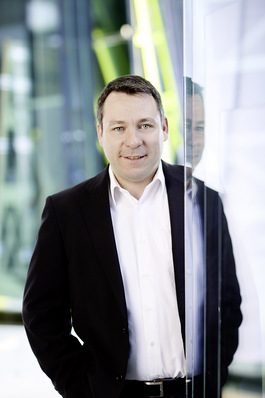 Albert Schweitzer, Geschäftsführer von Arnold Glas