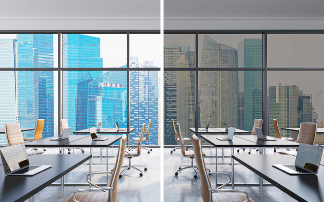 Effektiver Sonnenschutz im Büro. Diese schaltbaren Halio Gläser lassen sich auf Knopfdruck von transparent auf dunkel umschalten.