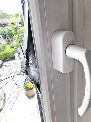 Einbruch vereitelt: An diesem Fenster von Gayko, das mit einem BSG Griff ausgerüstet ist, scheiterte der Einbrecher.