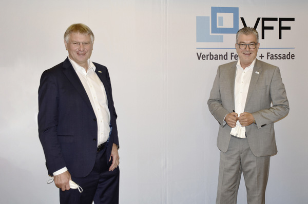 Helmuth Meeth (r.) tritt die Nachfolge von Detlef Timm an, der ihm in Zukunft als Vizepräsident zur Seite steht.