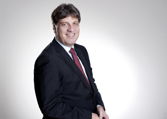 „Bei der Sicherheitskampagne wird es exklusive Aktionspakete für den Fachhandel geben“, erklärt der Leiter Fachhandwerk Peter Kirn.