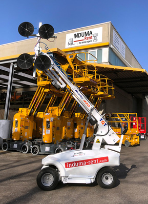 Interessant für Handwerker, die Bauelemente montieren, ist der Robby 420 von TGT, mit dem sich Fenster, Schaufenster, Gläser und große Bauelemente bis 420 kg einbauen lassen.