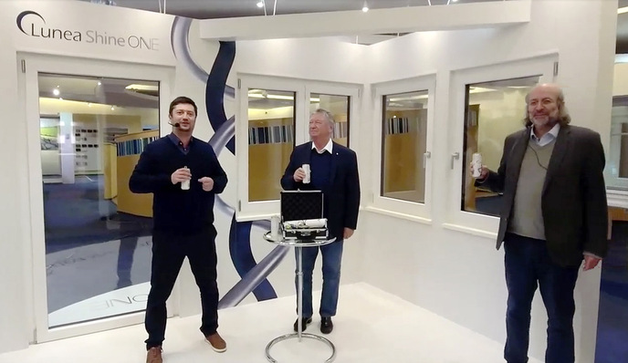 v.l.: Christoph Höhbauer, Hans-Günther Höhbauer und Johannes Dorner zum Abschluss des digitalen Partnertags im Luneas Shine ONE Presenter.